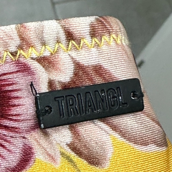 Triangl Delilah- Fiore Giallo. Yellow floral bikini bottom M - Picture 4 of 5